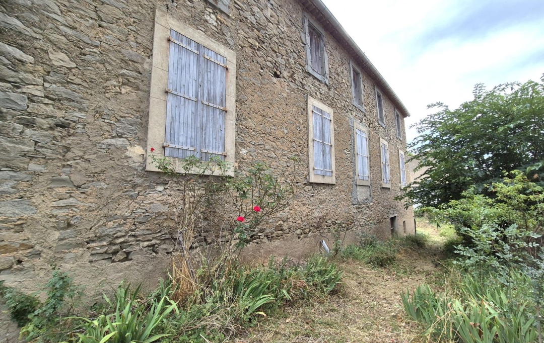 11-34 IMMOBILIER : Maison / Villa | OLONZAC (34210) | 269 m2 | 85 000 € 